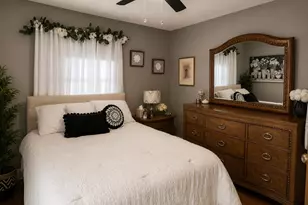 2405 Erie St, Racine, WI 53402 - Photo 17