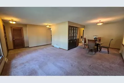 3415 W Cold Spring Rd, Greenfield, WI 53221 - Photo 3