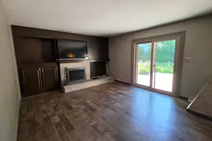 3415 W Cold Spring Rd, Greenfield, WI 53221 - Photo 7