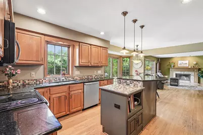 N106W7072  Dayton St, Cedarburg, WI 53012 - Photo 9