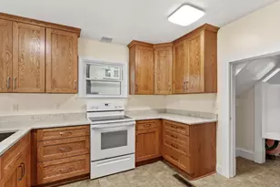 1013 Eastern Ave, Plymouth, WI 53073 - Photo 15
