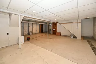 14325 W Lincoln Ave, New Berlin, WI 53151 - Photo 31