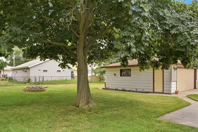 5782 S New York Ave, Cudahy, WI 53110 - Photo 47