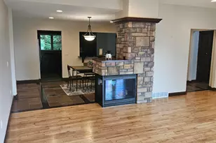 1312 Sunset Ct, La Crosse, WI 54601 - Photo 7