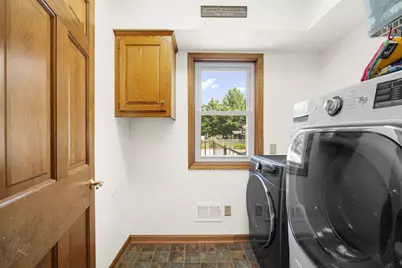 149  Hickory Dr, Delafield, WI 53018 - Photo 27