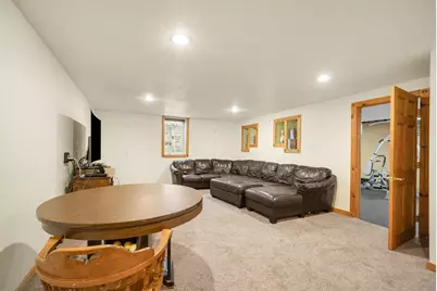 149  Hickory Dr, Delafield, WI 53018 - Photo 31