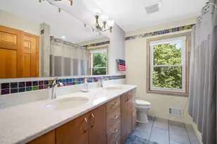 149 Hickory Dr, Delafield, WI 53018 - Photo 19
