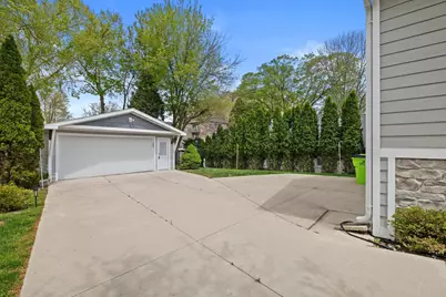 10  Liechty Dr, Williams Bay, WI 53191 - Photo 9