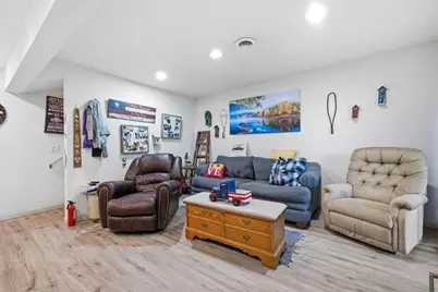 183  Pine Ridge Ct, Mishicot, WI 54228 - Photo 15