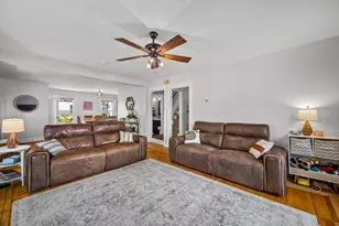 319 E Lake St, Lake Mills, WI 53551 - Photo 11