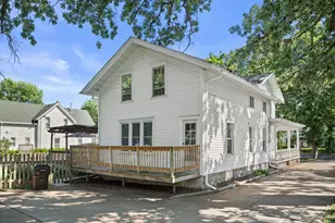 319 E Lake St, Lake Mills, WI 53551 - Photo 43
