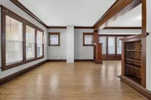 2469 N 46th St, Milwaukee, WI 53210 - Photo 9