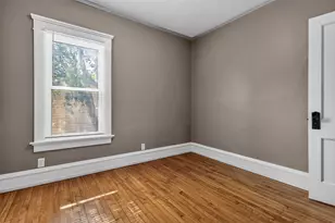 2469 N 46th St, Milwaukee, WI 53210 - Photo 17