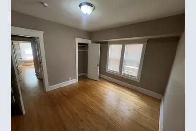 2469 N 46th St, Milwaukee, WI 53210 - Photo 11
