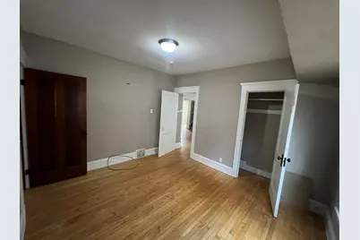 2469 N 46th St, Milwaukee, WI 53210 - Photo 9