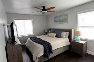 5017-5019 N Bay Ridge Ave, Whitefish Bay, WI 53217 - Photo 7