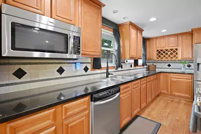 22807  126th St, Salem Lakes, WI 53104 - Photo 11