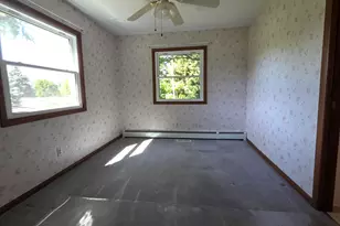 W174N7505 Joanne Dr, Menomonee Falls, WI 53051 - Photo 13