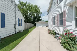 617 N Main St, Mayville, WI 53050 - Photo 3