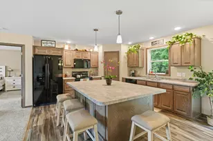 1284 E Bluff Rd, Whitewater, WI 53190 - Photo 5