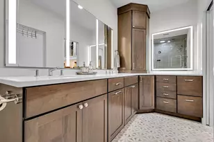 106 W Seeboth St, Milwaukee, WI 53204 - Photo 23