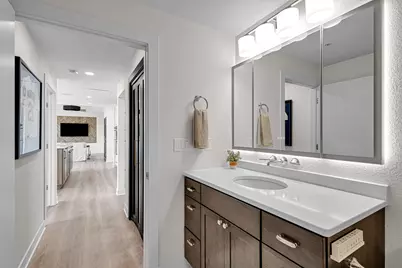 106 W Seeboth St #512, Milwaukee, WI 53204 - Photo 35