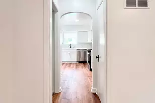 2423 S 60th St, West Allis, WI 53219 - Photo 15