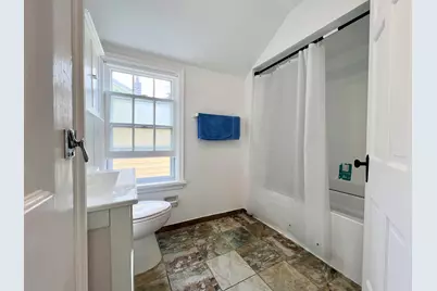 2423 S 60th St, West Allis, WI 53219 - Photo 29