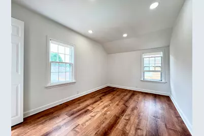 2423 S 60th St, West Allis, WI 53219 - Photo 23