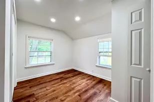 2423 S 60th St, West Allis, WI 53219 - Photo 21