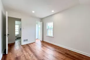 2423 S 60th St, West Allis, WI 53219 - Photo 23