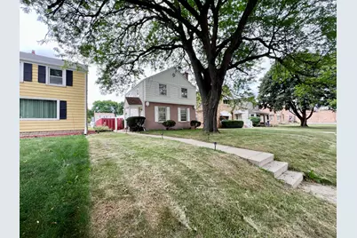 2423 S 60th St, West Allis, WI 53219 - Photo 41