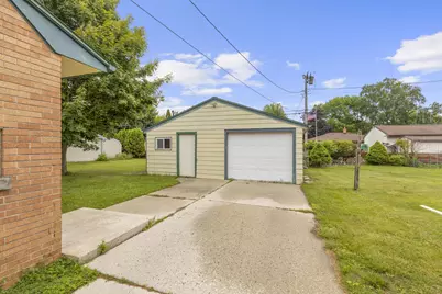 2903  Wedemeyer St, Sheboygan, WI 53081 - Photo 17