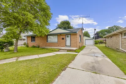 2903  Wedemeyer St, Sheboygan, WI 53081 - Photo 1