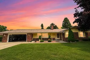 4215 Pennington Ln, Racine, WI 53403 - Photo 1