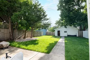 1110 Hayes Avenue, Racine, WI 53405 - Photo 7