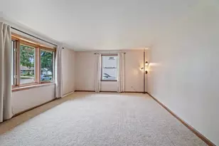 1523 Pilgrim St, Green Bay, WI 53546 - Photo 3