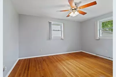 1523  Pilgrim St, Green Bay, WI 53546 - Photo 7