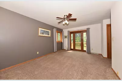 N71W27107  Meadow Wood Ln, Lisbon, WI 53089 - Photo 17