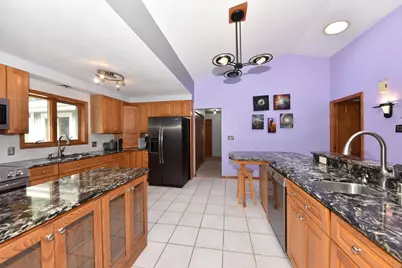N71W27107  Meadow Wood Ln, Lisbon, WI 53089 - Photo 7