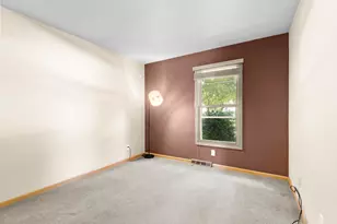 750 Crestwood Dr, Waukesha, WI 53188 - Photo 17