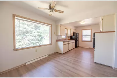 4600 W Grange Ave, Greenfield, WI 53220 - Photo 7
