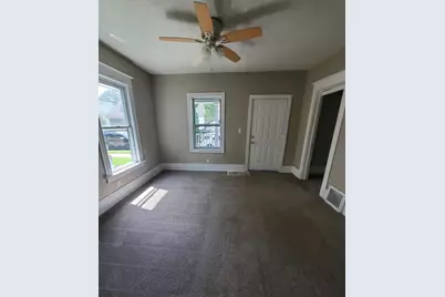 509  Park View Dr #A, Racine, WI 53404 - Photo 3