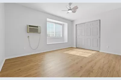 W1062  Marietta Ave #302, Ixonia, WI 53036 - Photo 21