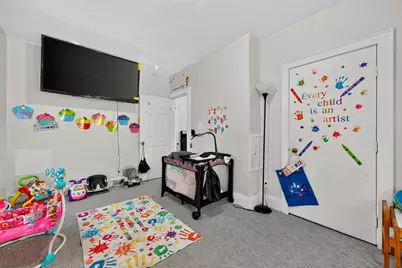 4751 N 34th St, Milwaukee, WI 53209 - Photo 9