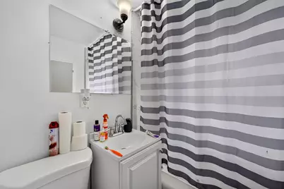 4751 N 34th St, Milwaukee, WI 53209 - Photo 13