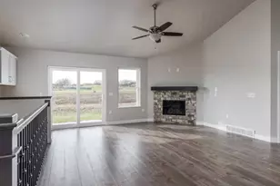 3409 Caden Oshkosh Wi 549 Ct, Oshkosh, WI 54904 - Photo 3
