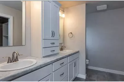 3409  Caden Oshkosh, Wi 549 Ct, Oshkosh, WI 54904 - Photo 5