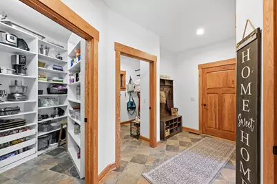 1062 N English Settlement Ave, Racine, WI 53105 - Photo 23