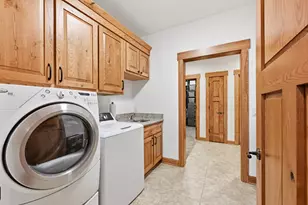 1062 N English Settlement Ave, Racine, WI 53105 - Photo 29